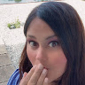 Meet your Posher, Alexandra